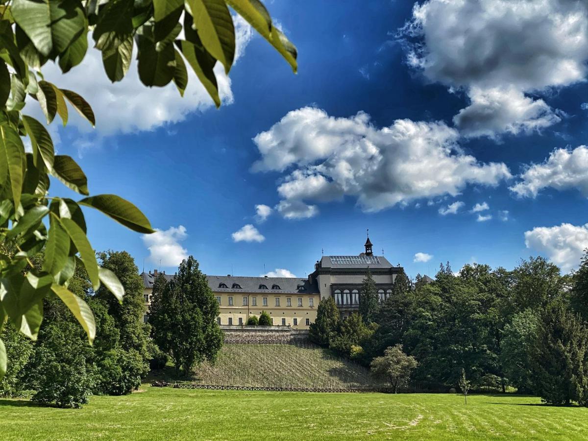 Chateau Zbiroh Exterior photo